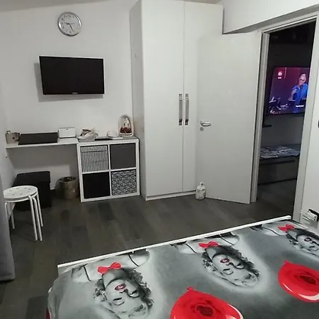 Апартаменти Sabrina's House Джардіні-Наксос