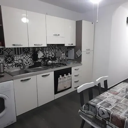 Sabrina's House * גיארדיני נאקסוס