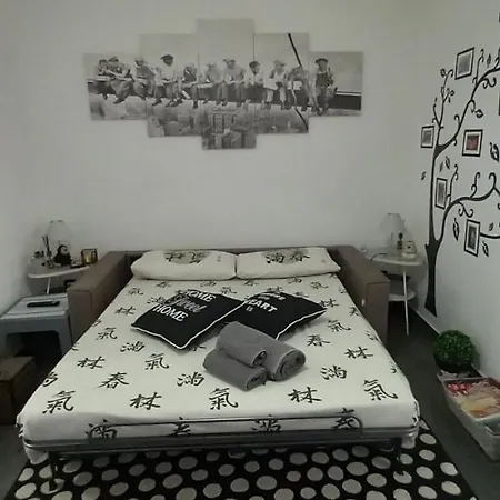 Sabrina's House * גיארדיני נאקסוס